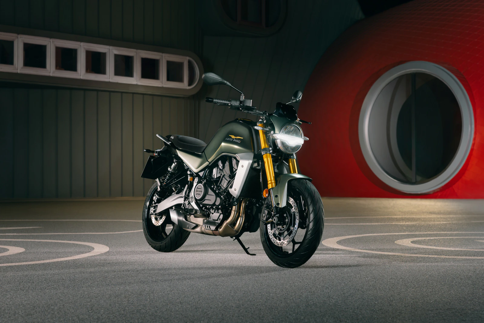 Moto Guzzi The Trip 500er-Roadster